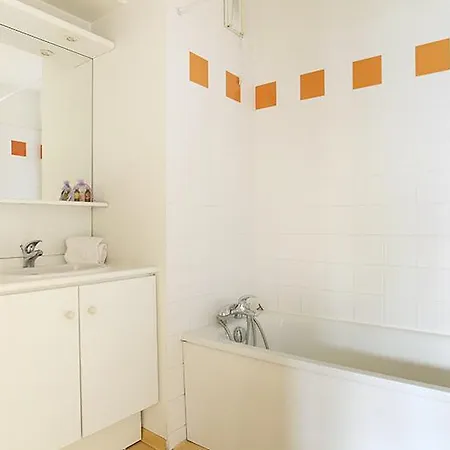 Neoresid - Le Valencey 3* Valence (Drome)