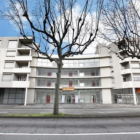 Apartahotel Neoresid - Résidence Le Valencey 2*