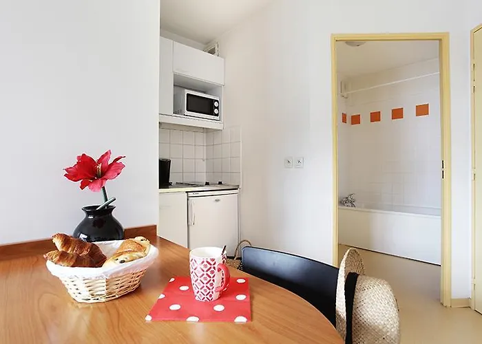 Neoresid - Le Valencey Hotel