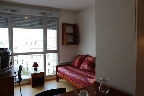 Hotel Neoresid - Le Valencey 3*